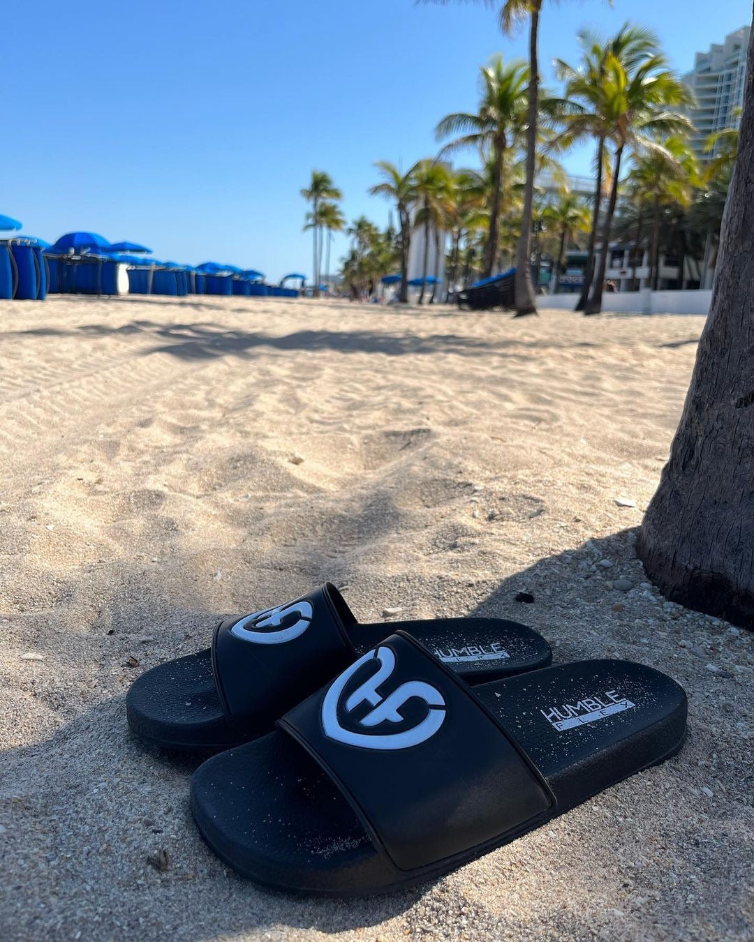 Humble Slides - Black